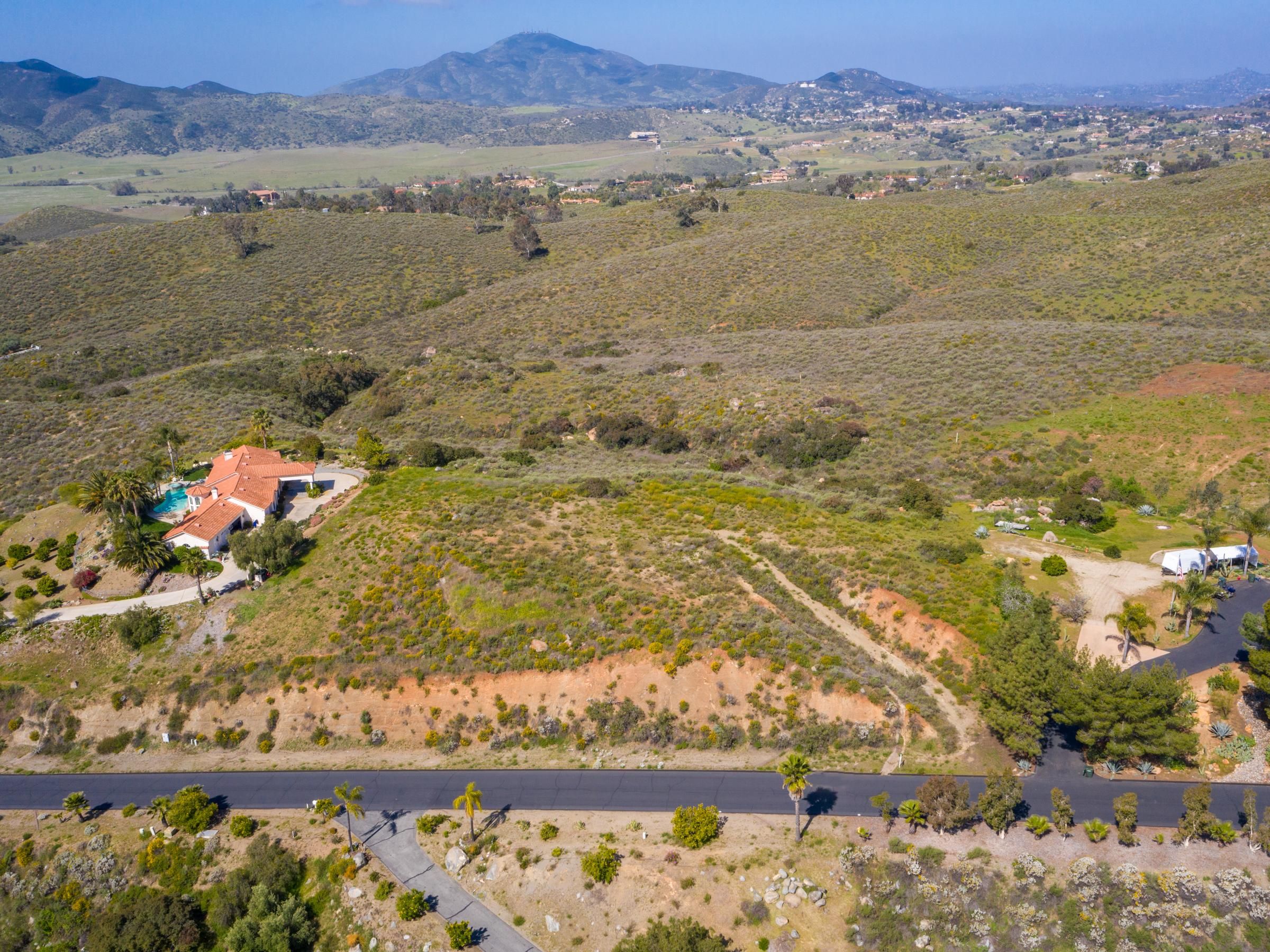 Californias Acre Lot Surprise Why Now Is The Perfect Time To Buy - segbbvf