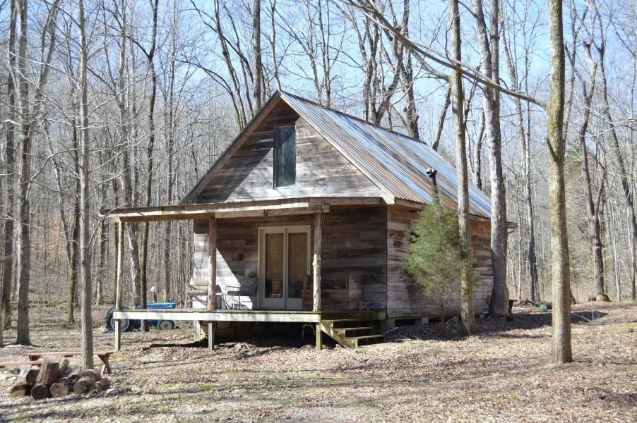 107 acres in Stewart County, Tennessee