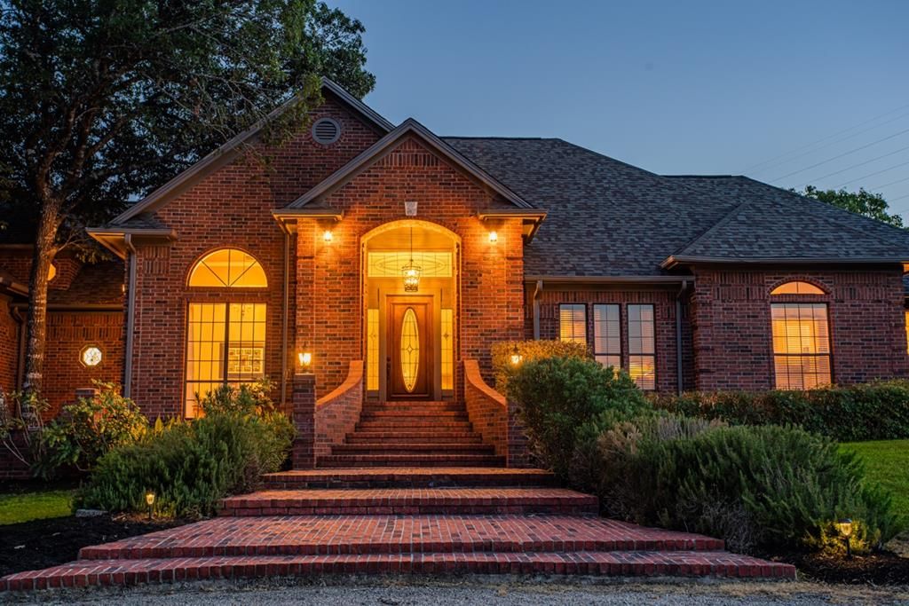 9.91 acres in Kerr County, Texas