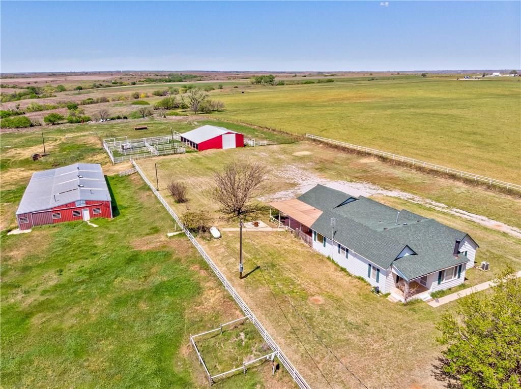 1,000 acres in Roger Mills County, Oklahoma