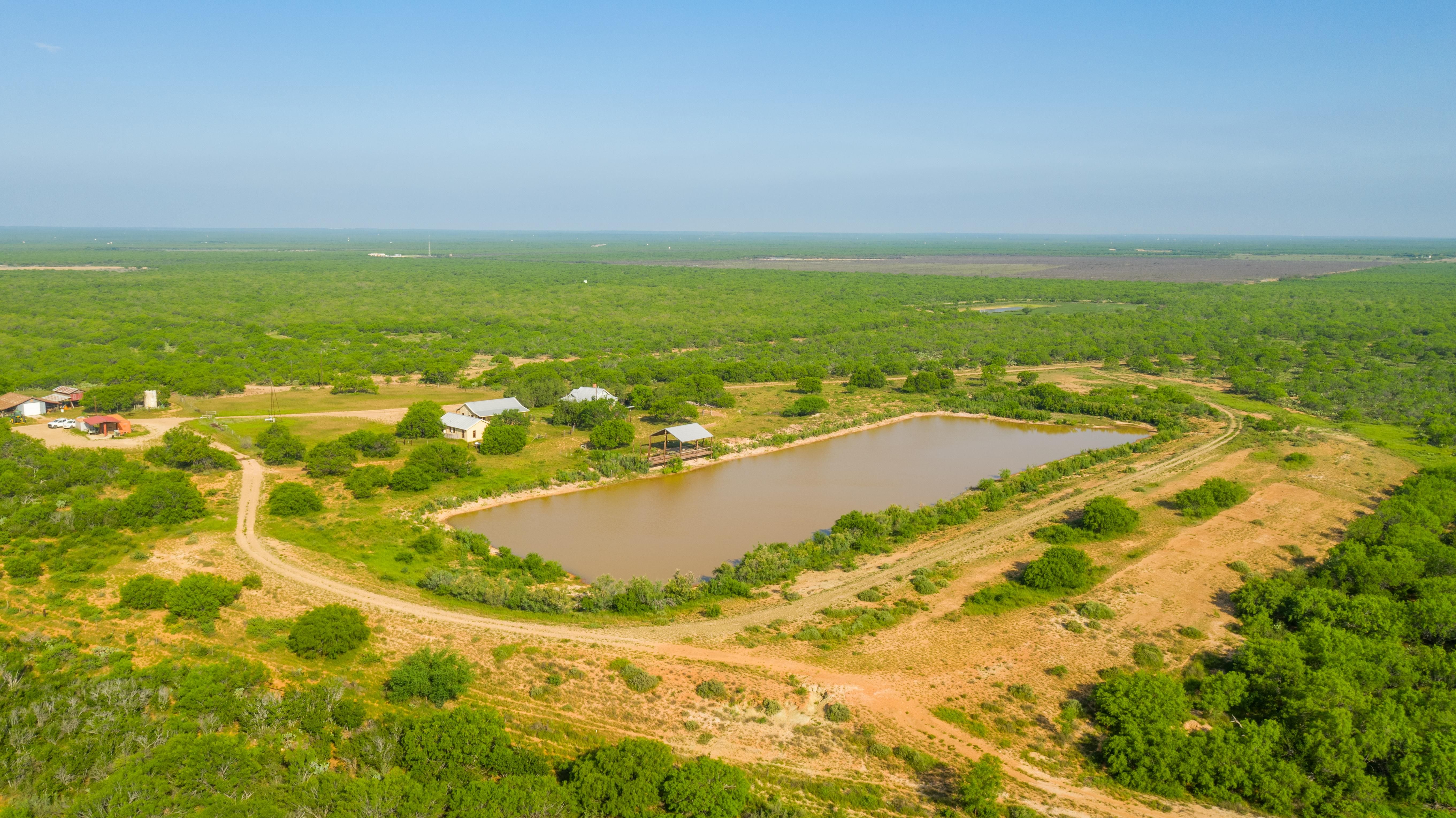 2,976 acres in b County, Texas