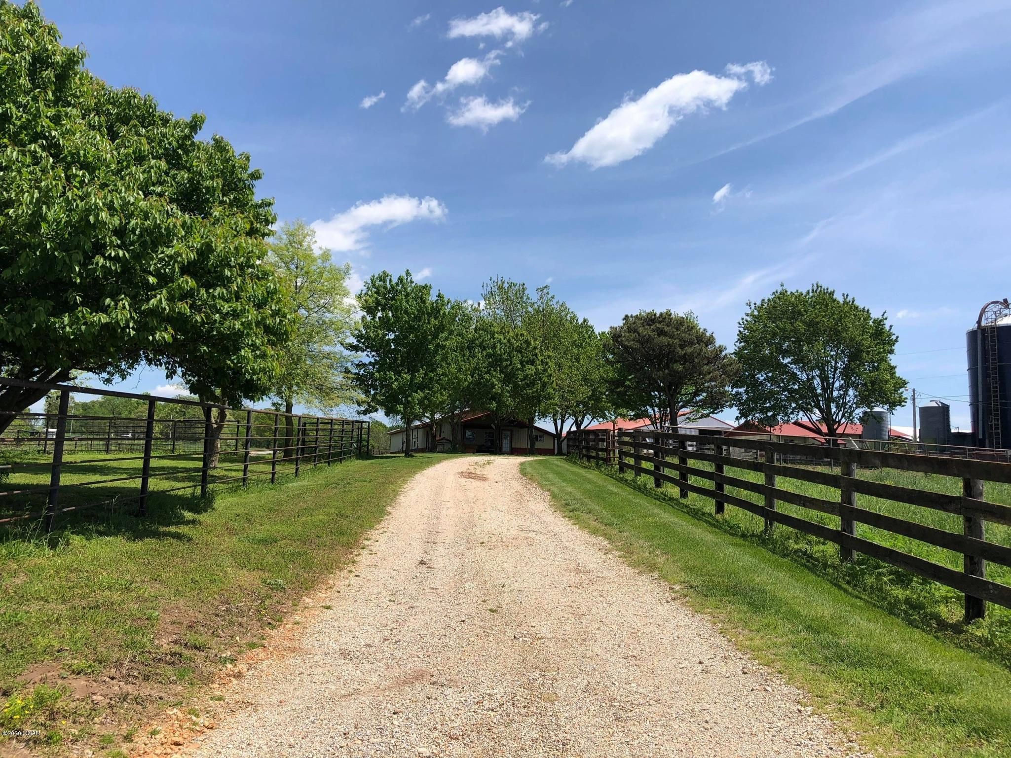 154 acres in Barry County, Missouri