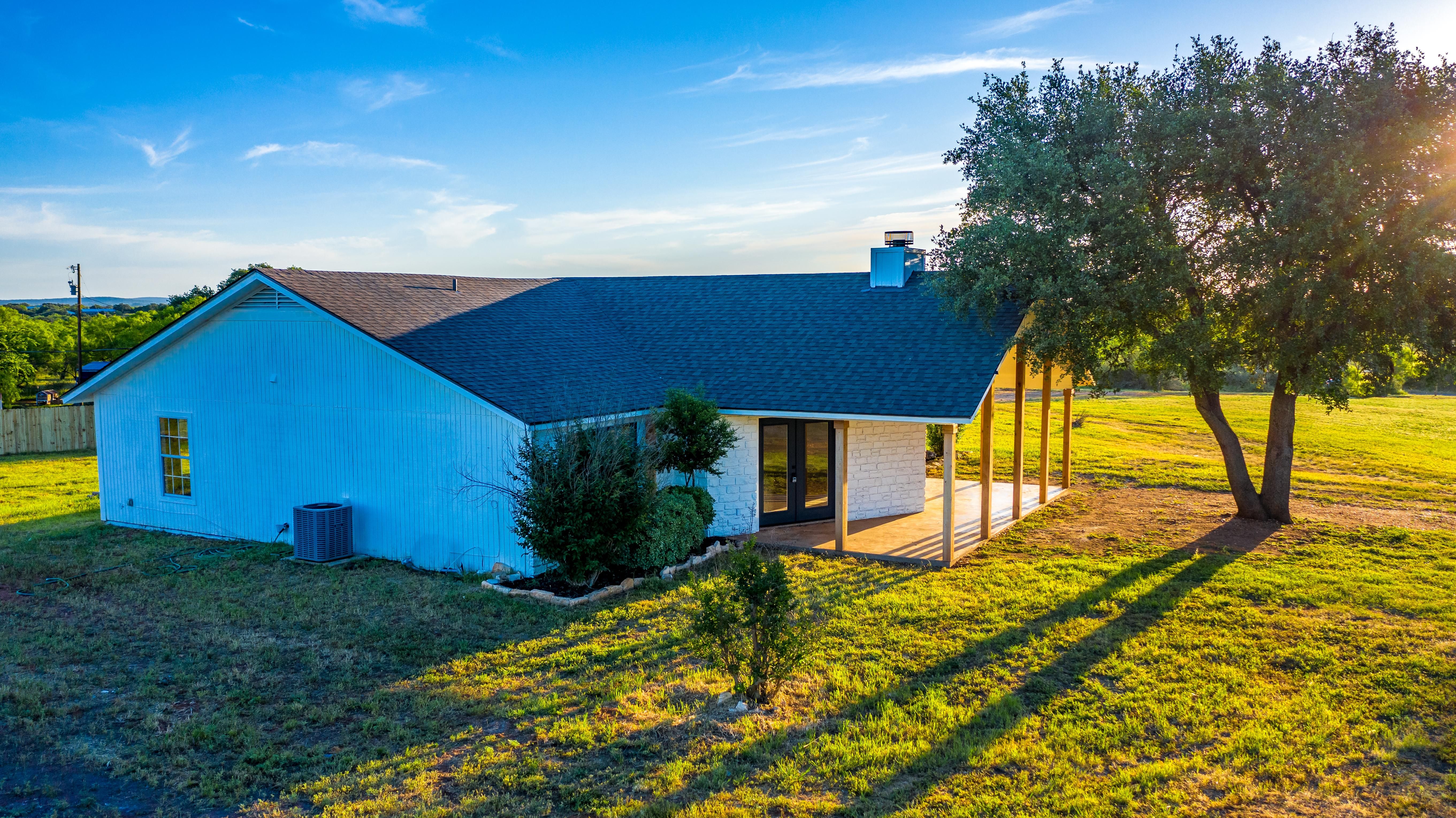 1.90 acres in Llano County, Texas