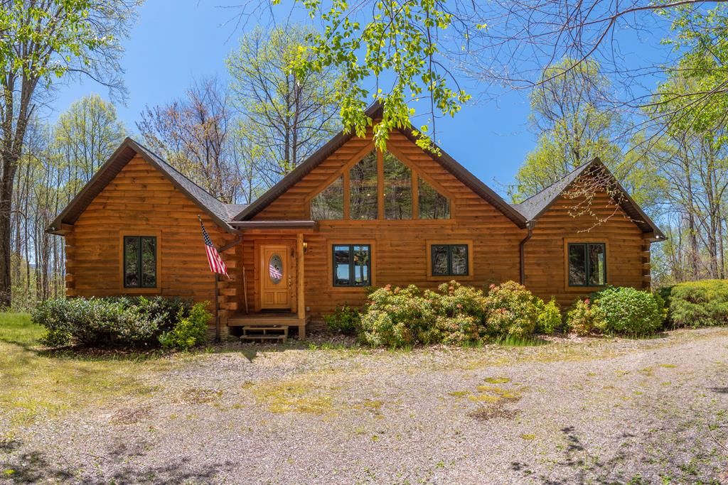 4.22 acres in Haywood County, North Carolina