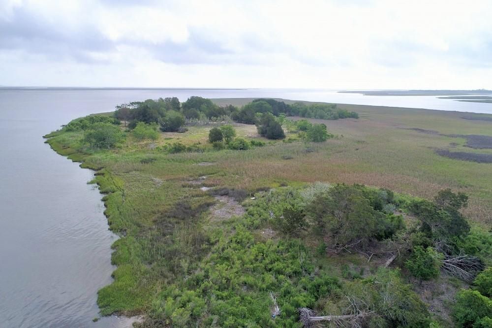 162 acres in McIntosh County,