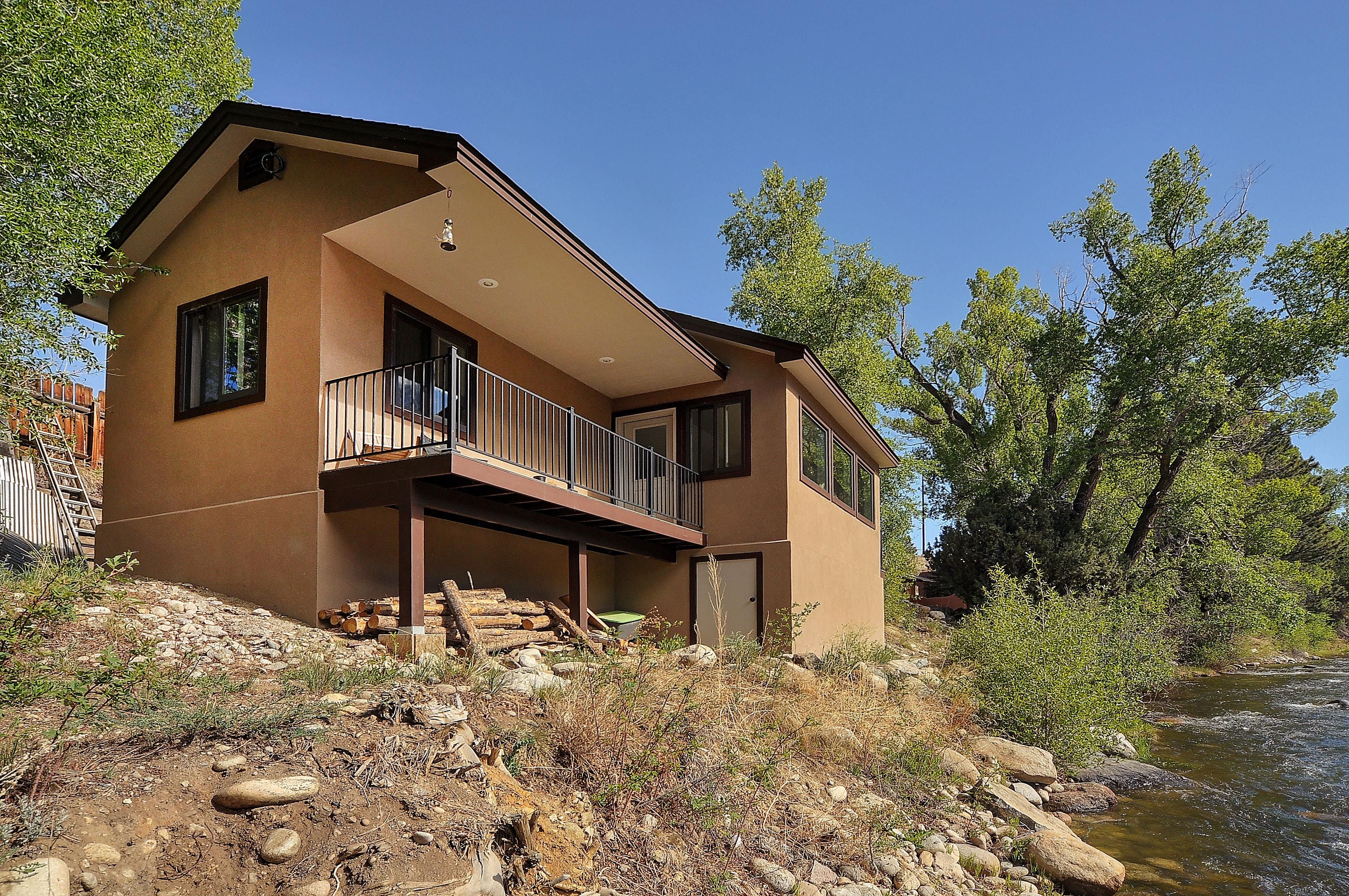 0.87 acres in Chaffee County, Colorado