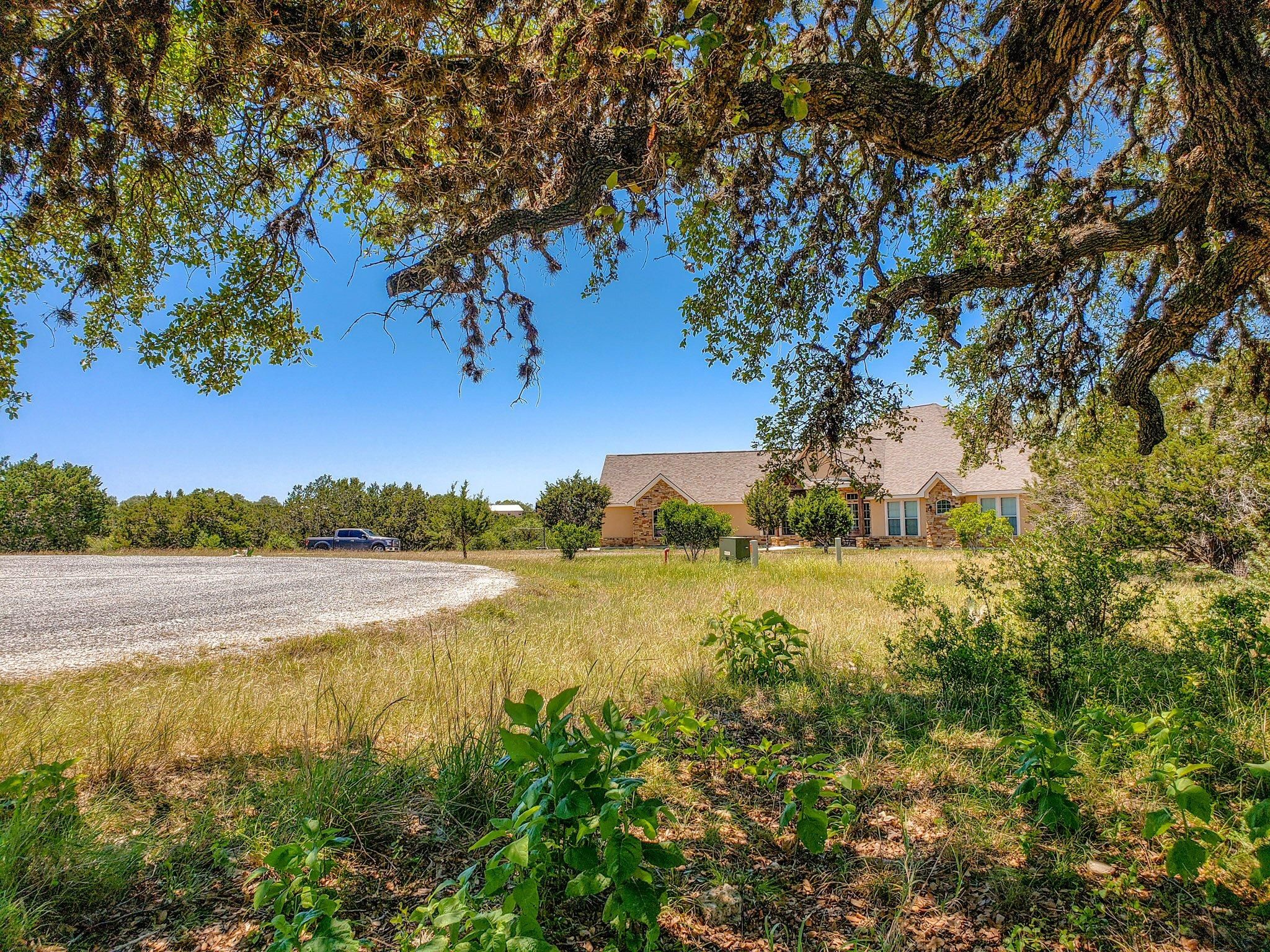 5.85 acres in Bandera County, Texas
