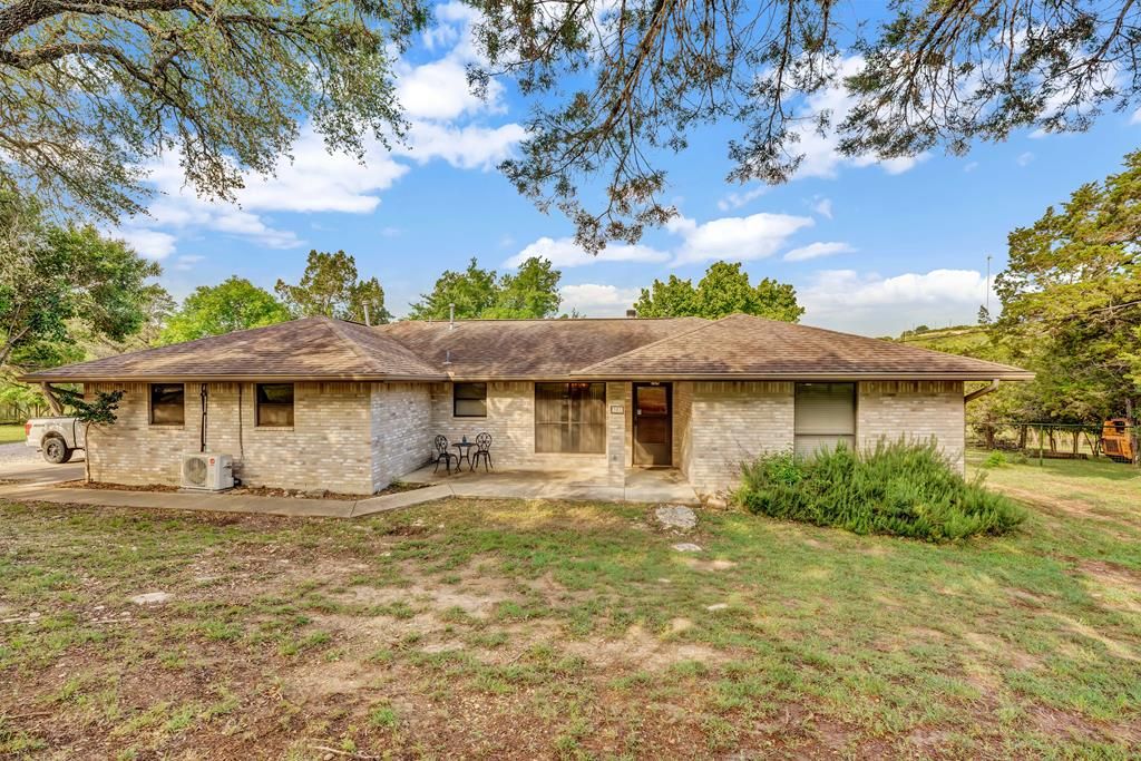 1.29 acres in Kerr County, Texas