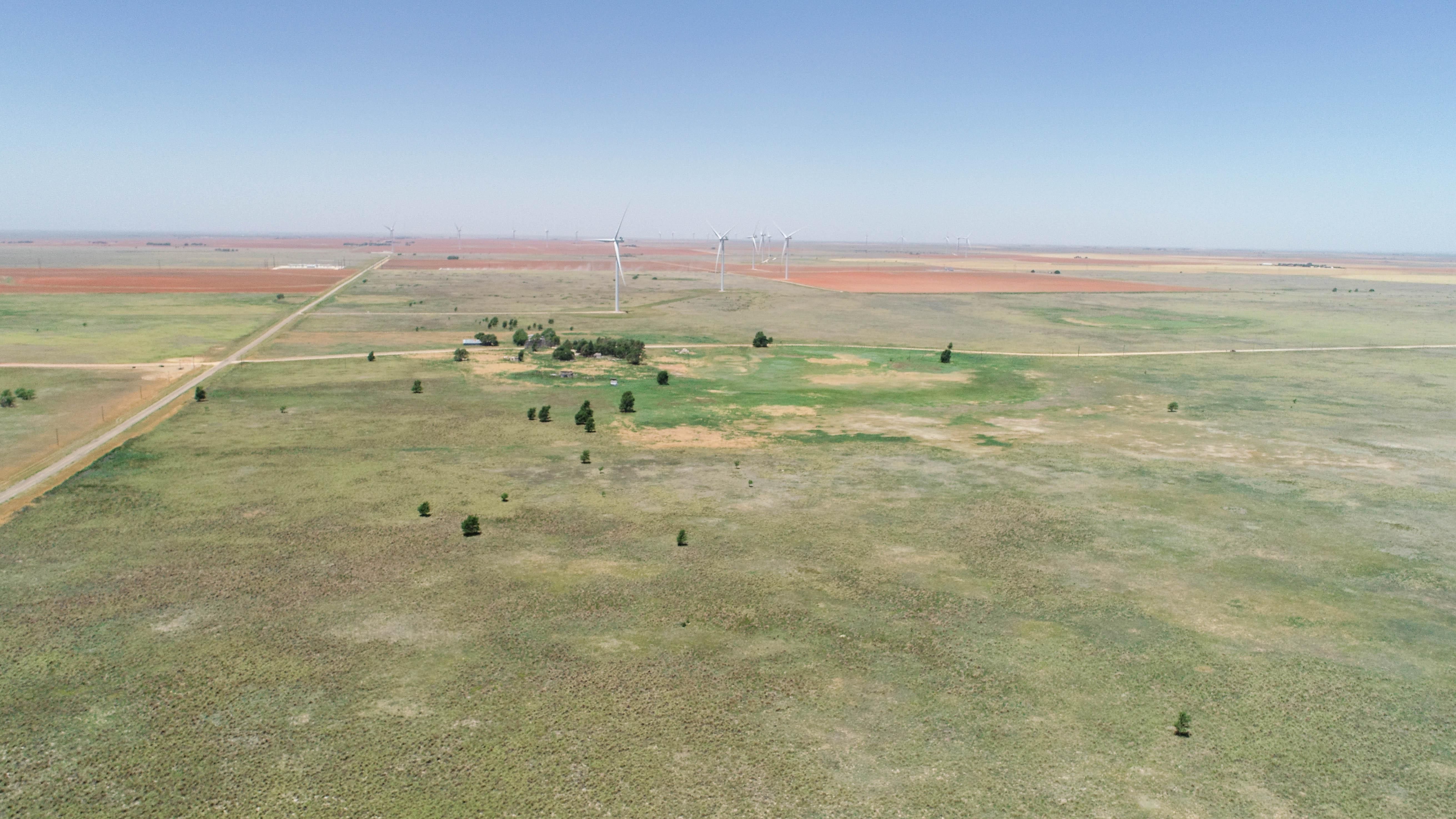 527.63 acres in Bailey County, Texas