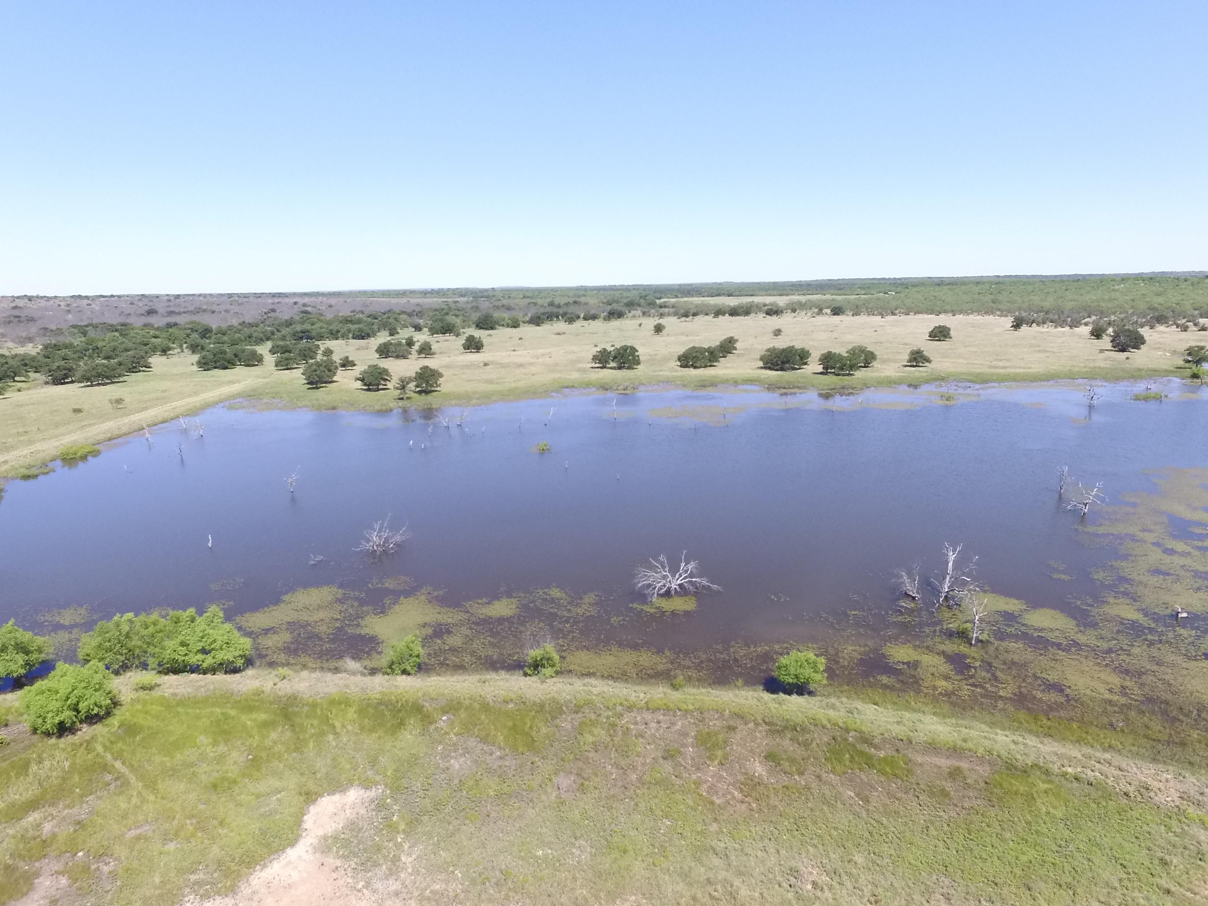 320 acres in Throckmorton County, Texas