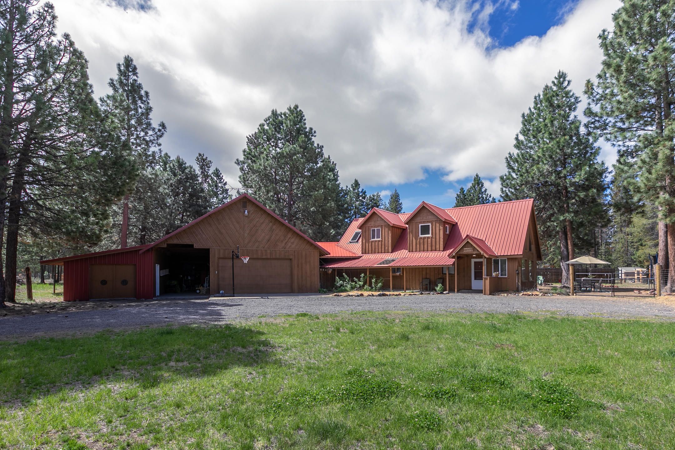 0.98 acres in Deschutes County, Oregon