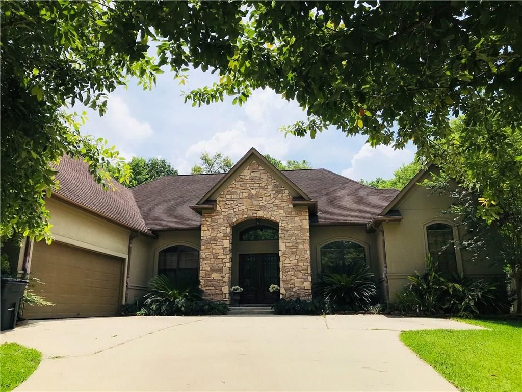 0.8 acres in Montgomery County, Texas