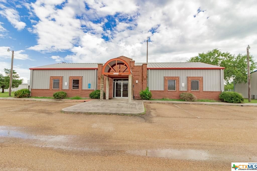 1.01 acres in Dewitt County, Texas