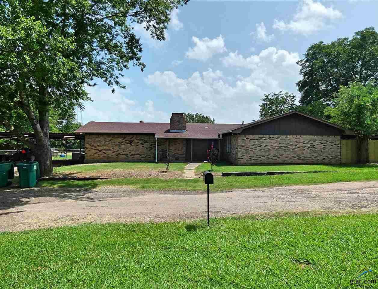 3.27 acres in Titus County, Texas