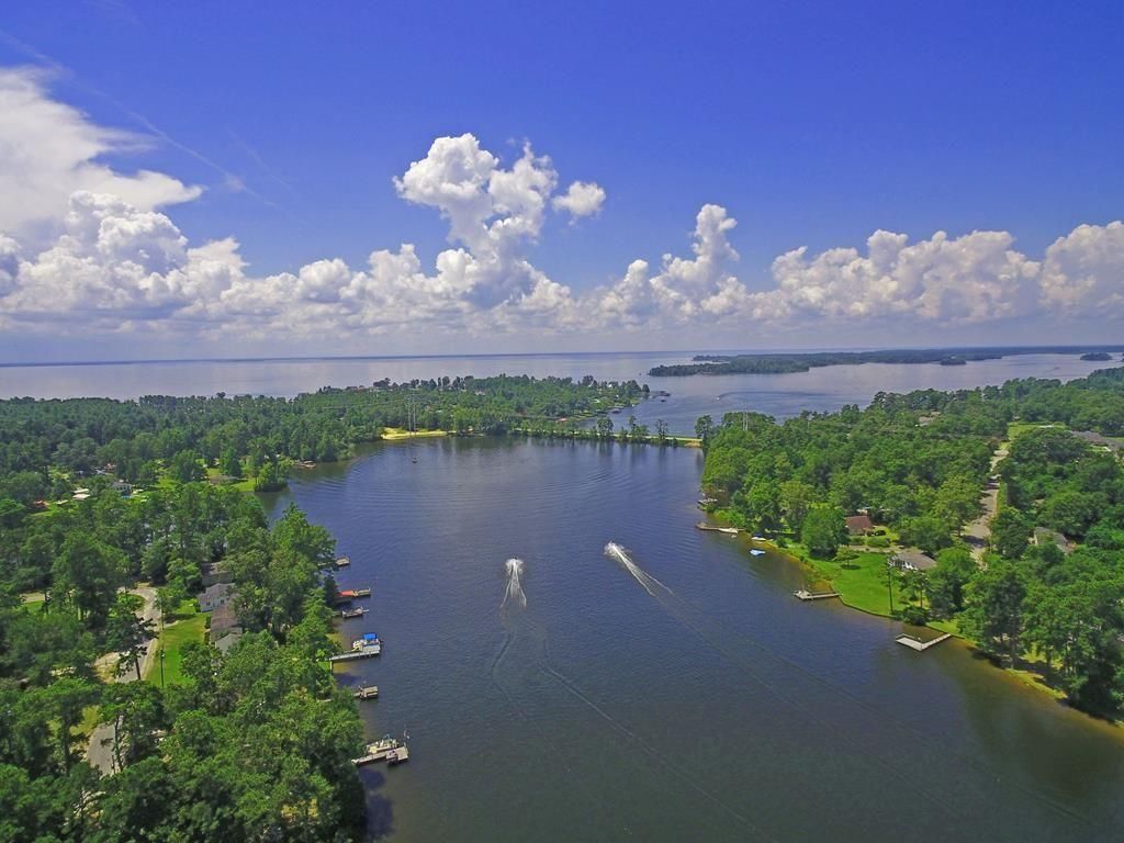 2.69 acres in Clarendon County, South Carolina