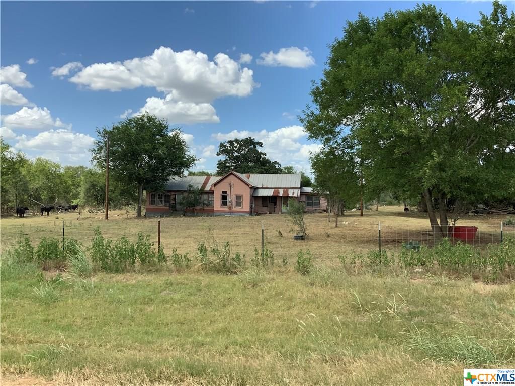 9.42 acres in Gonzales County, Texas
