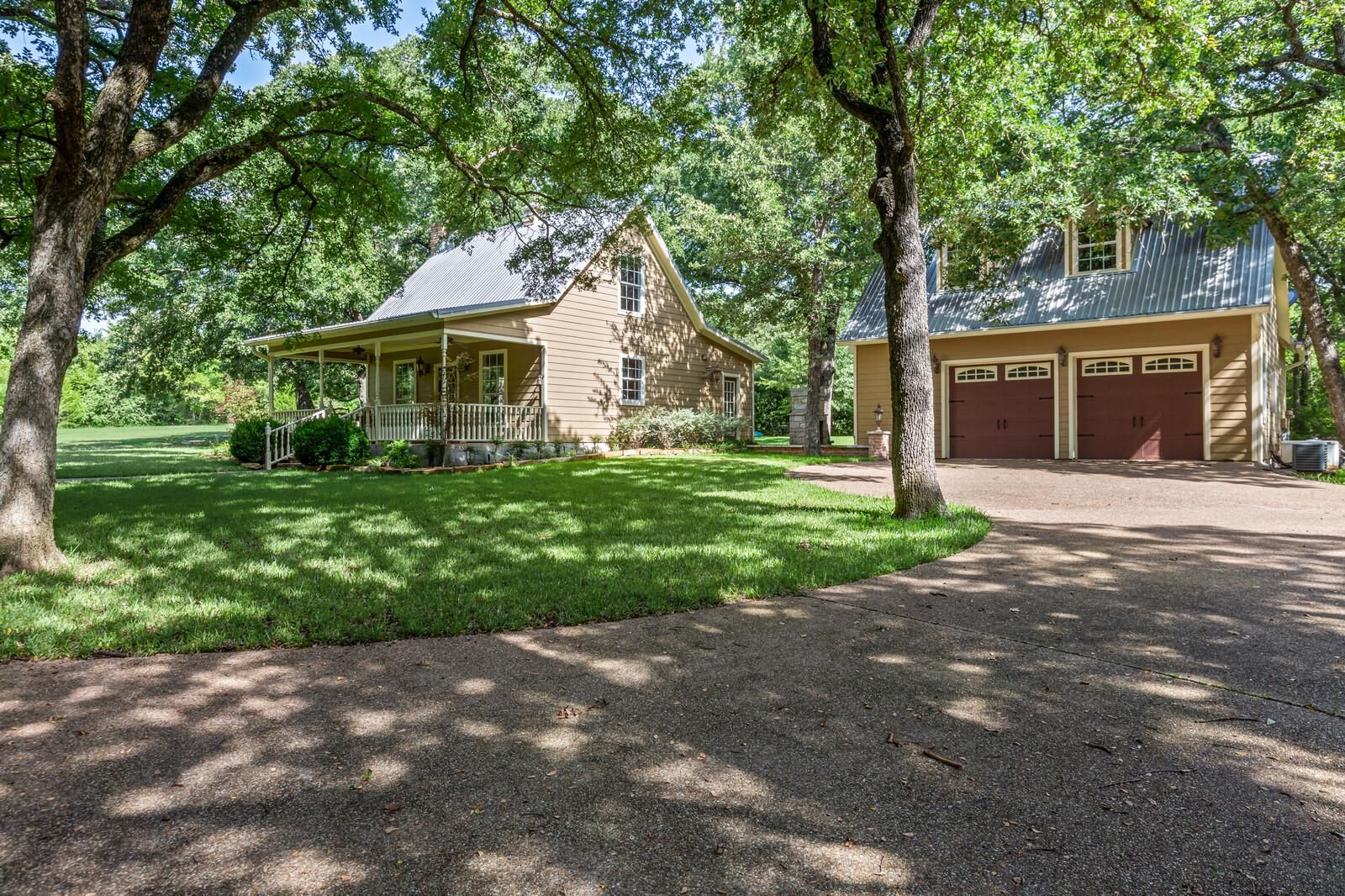 70 acres in Navarro County, Texas