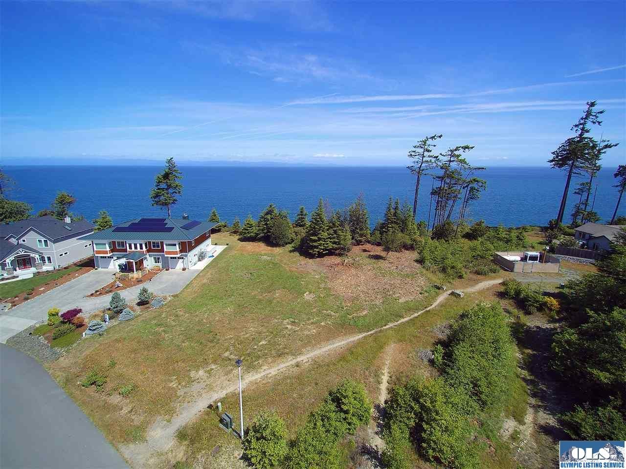 1.37 acres in Clallam County, Washington