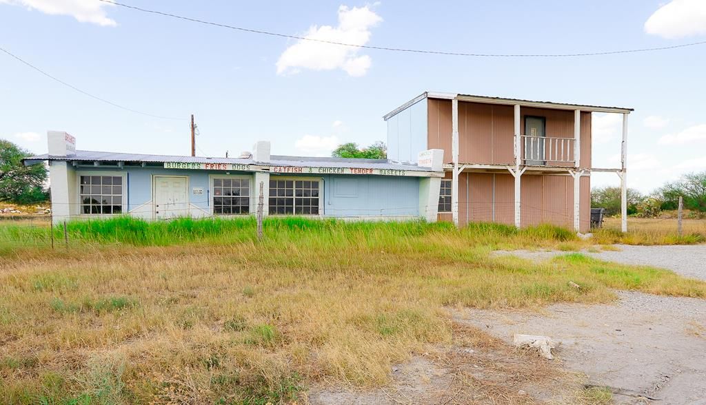 10 acres in Kinney County, Texas