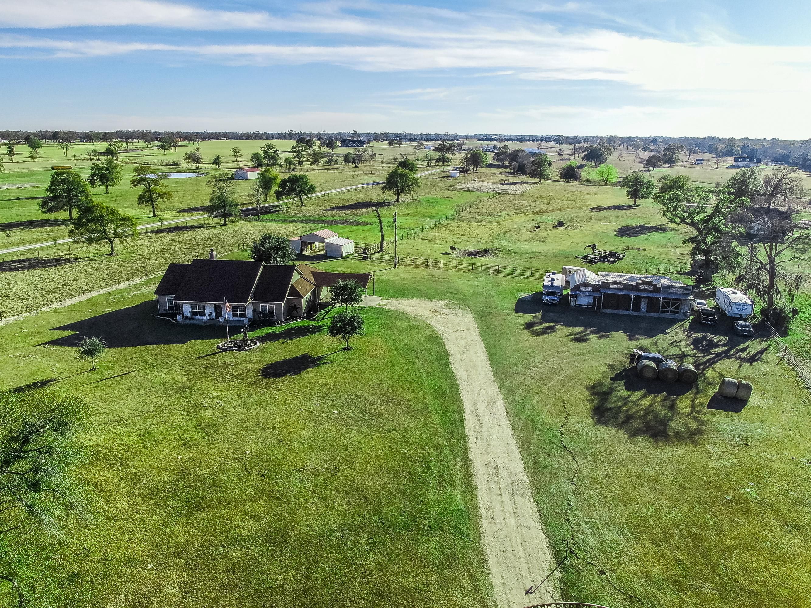 10.5 acres in Waller County, Texas