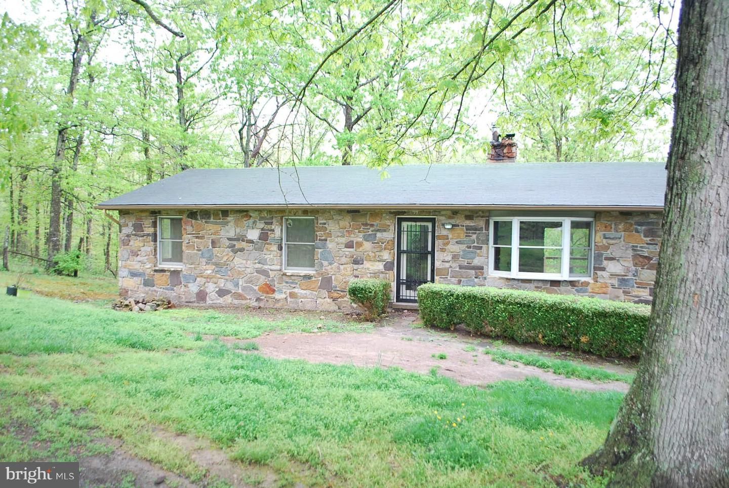 6.86 acres in Hampshire County, West Virginia