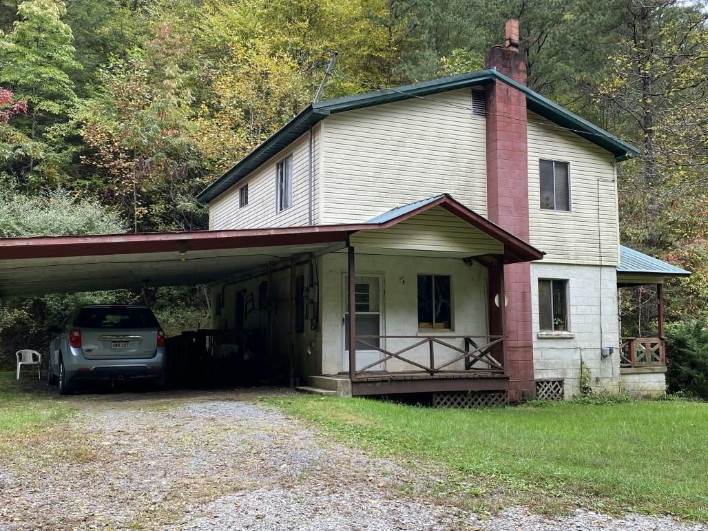 11.48 acres in Clay County, West Virginia