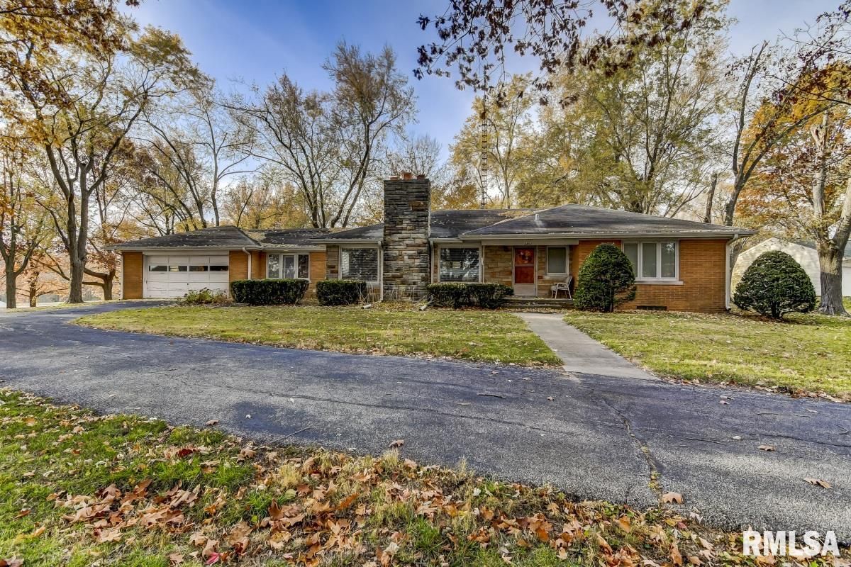 49 Acres In Sangamon County Illinois