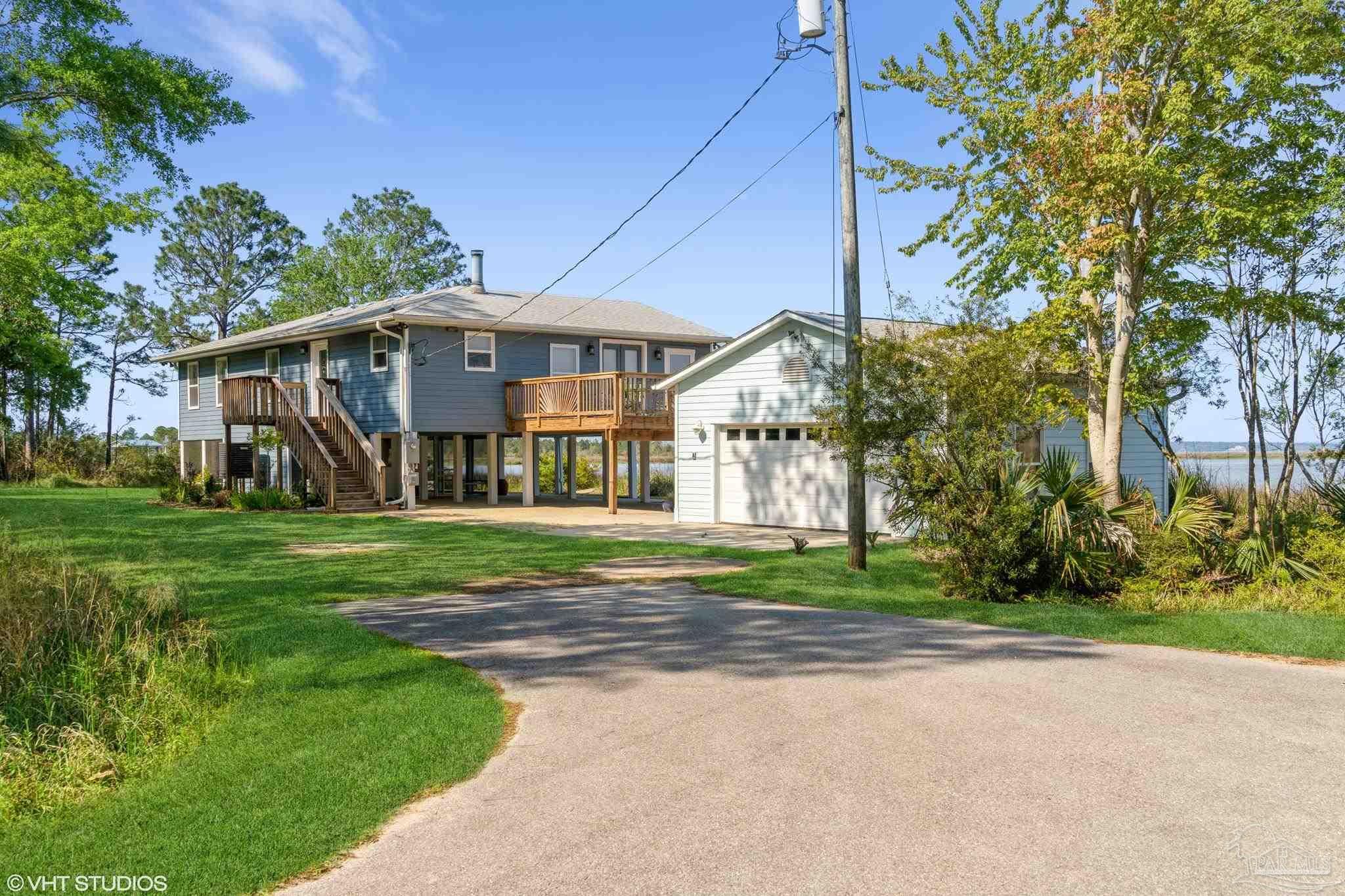 0.75 acres in Santa Rosa County, Florida