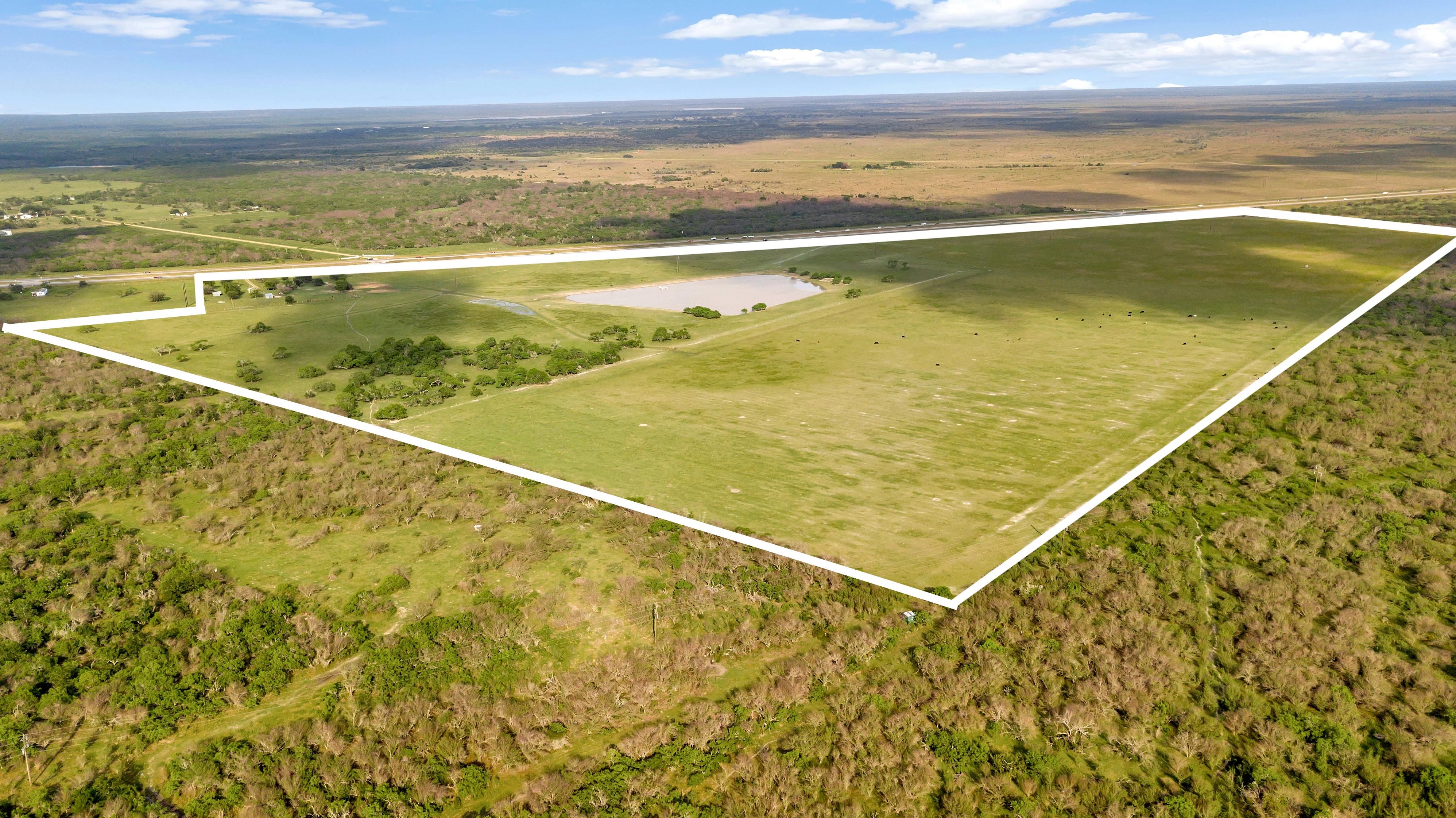 140.69 acres in Victoria County, Texas