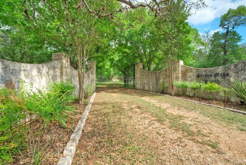 165 acres in Hays County, Texas