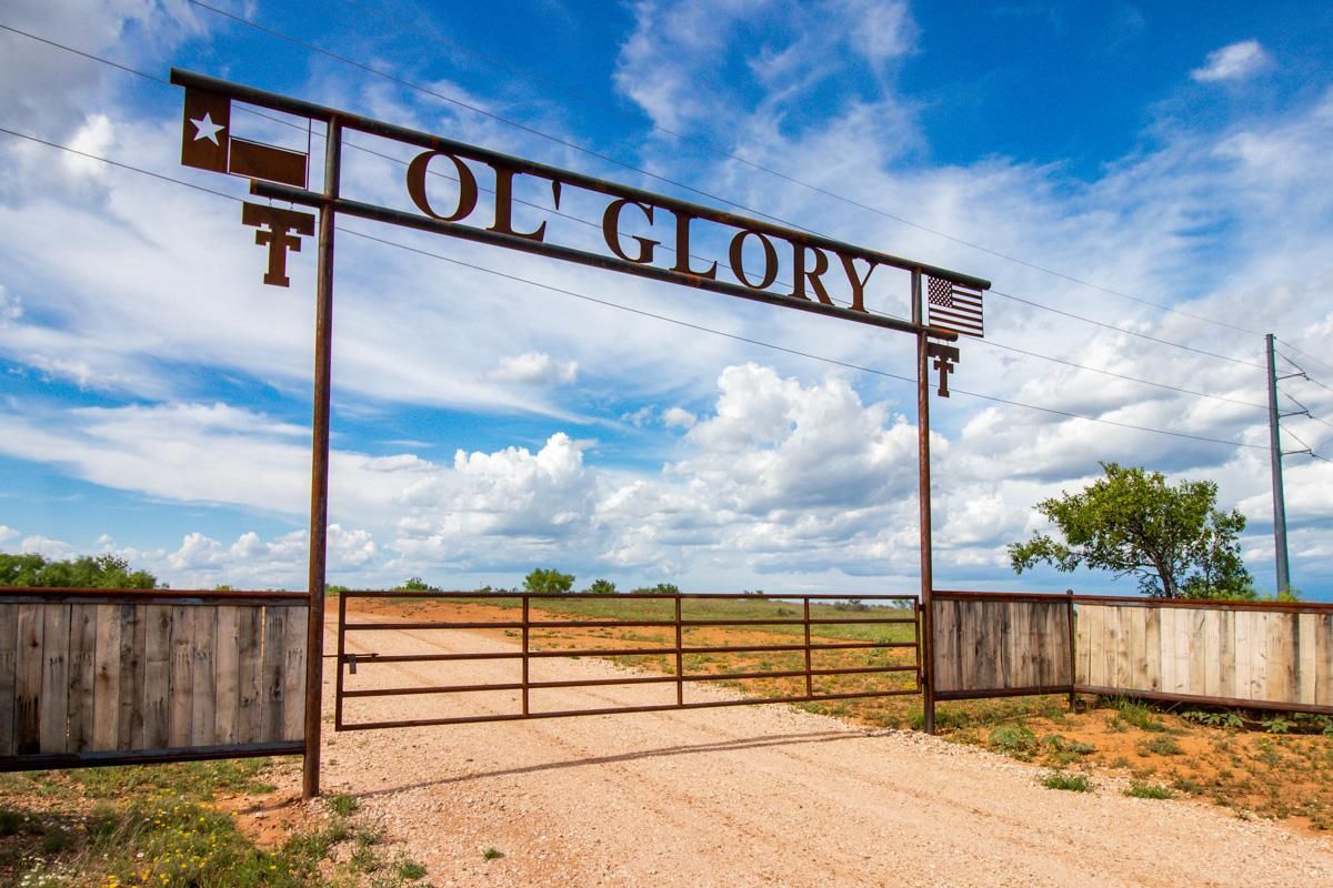 3,586 acres in Motley County, Texas