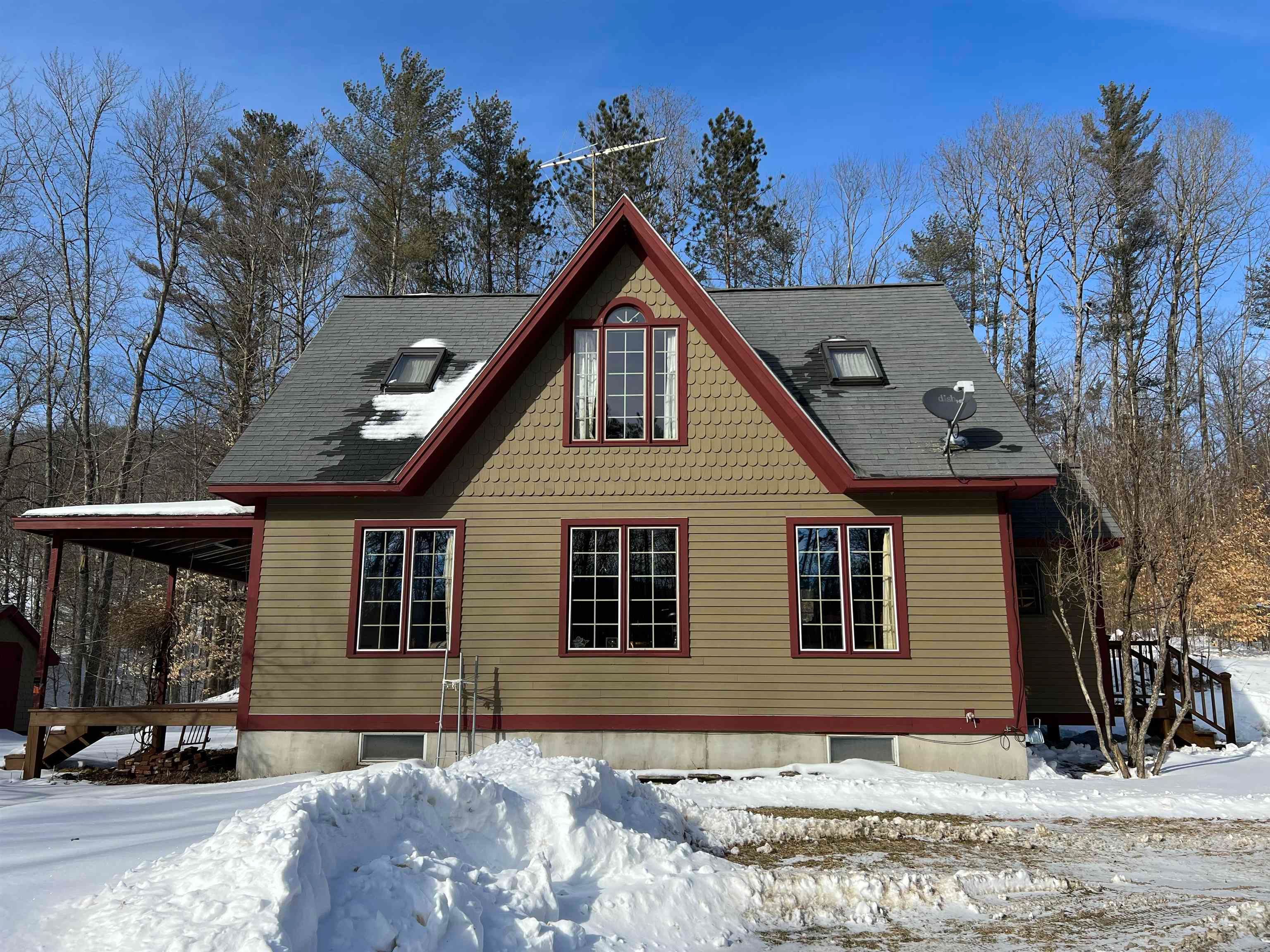 4.37 acres in Windsor County, Vermont