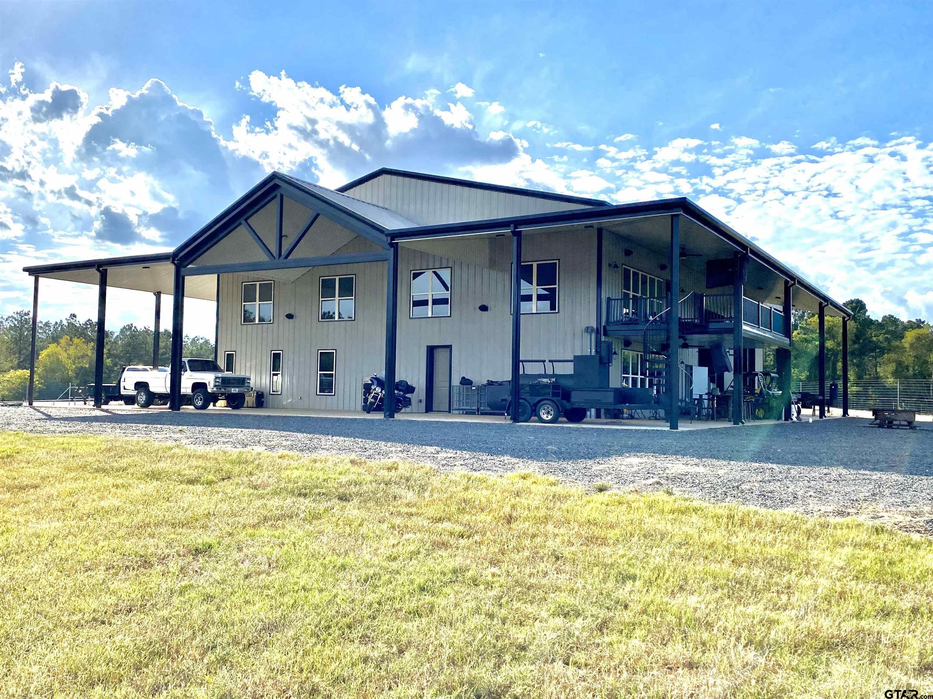 246 acres in Cherokee County, Texas