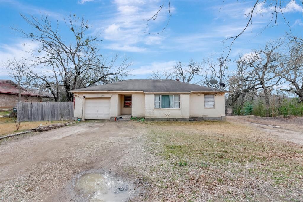 1 acres in Dallas County, Texas