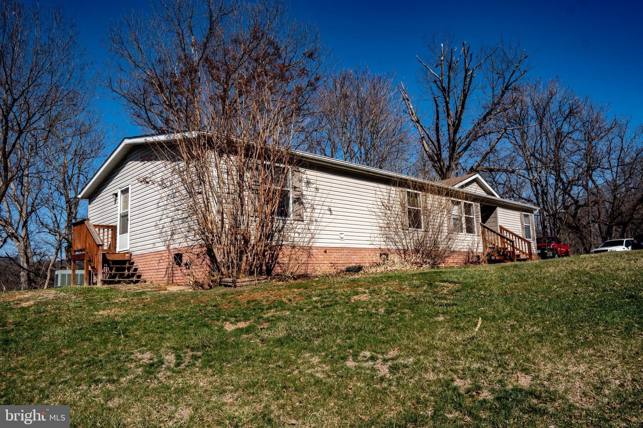 2.35 acres in Warren County, Virginia