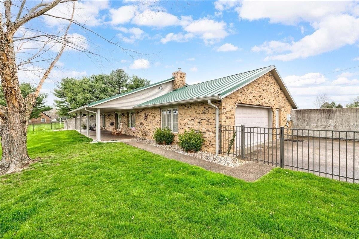 1.71 acres in Spencer County, Indiana