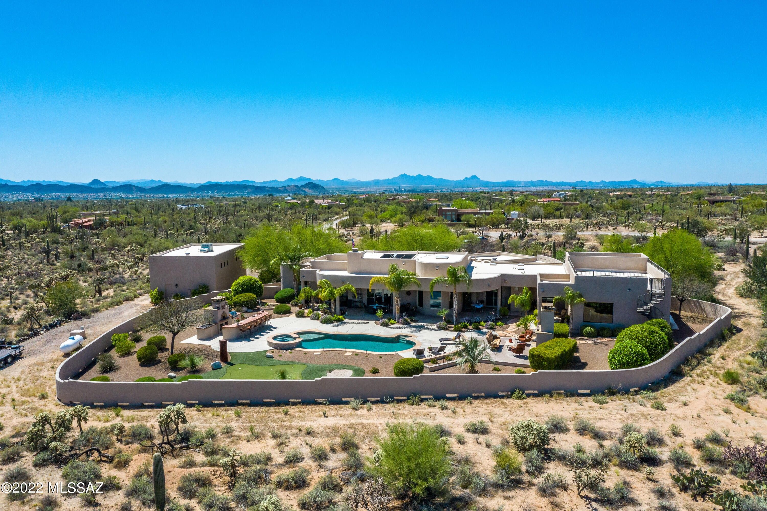 3.3 acres in Pima County, Arizona