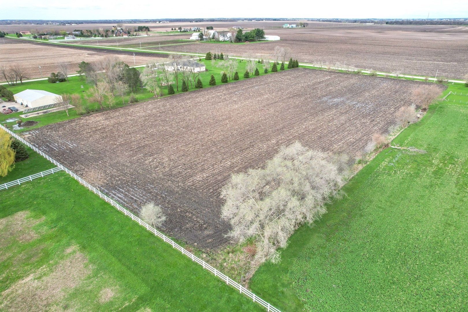 5 acres in LaSalle County, Illinois