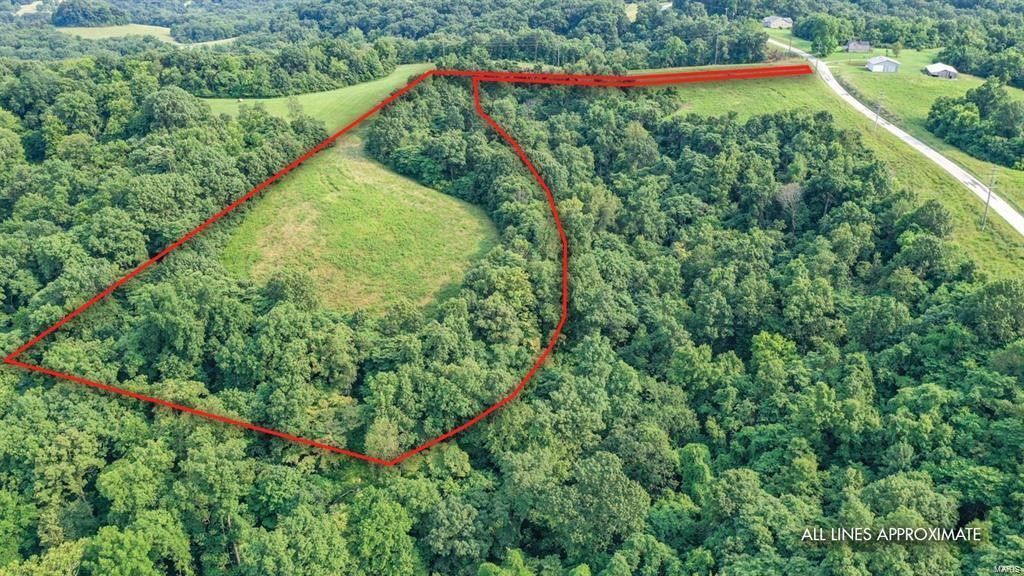 9.57 acres in Calhoun County, Illinois