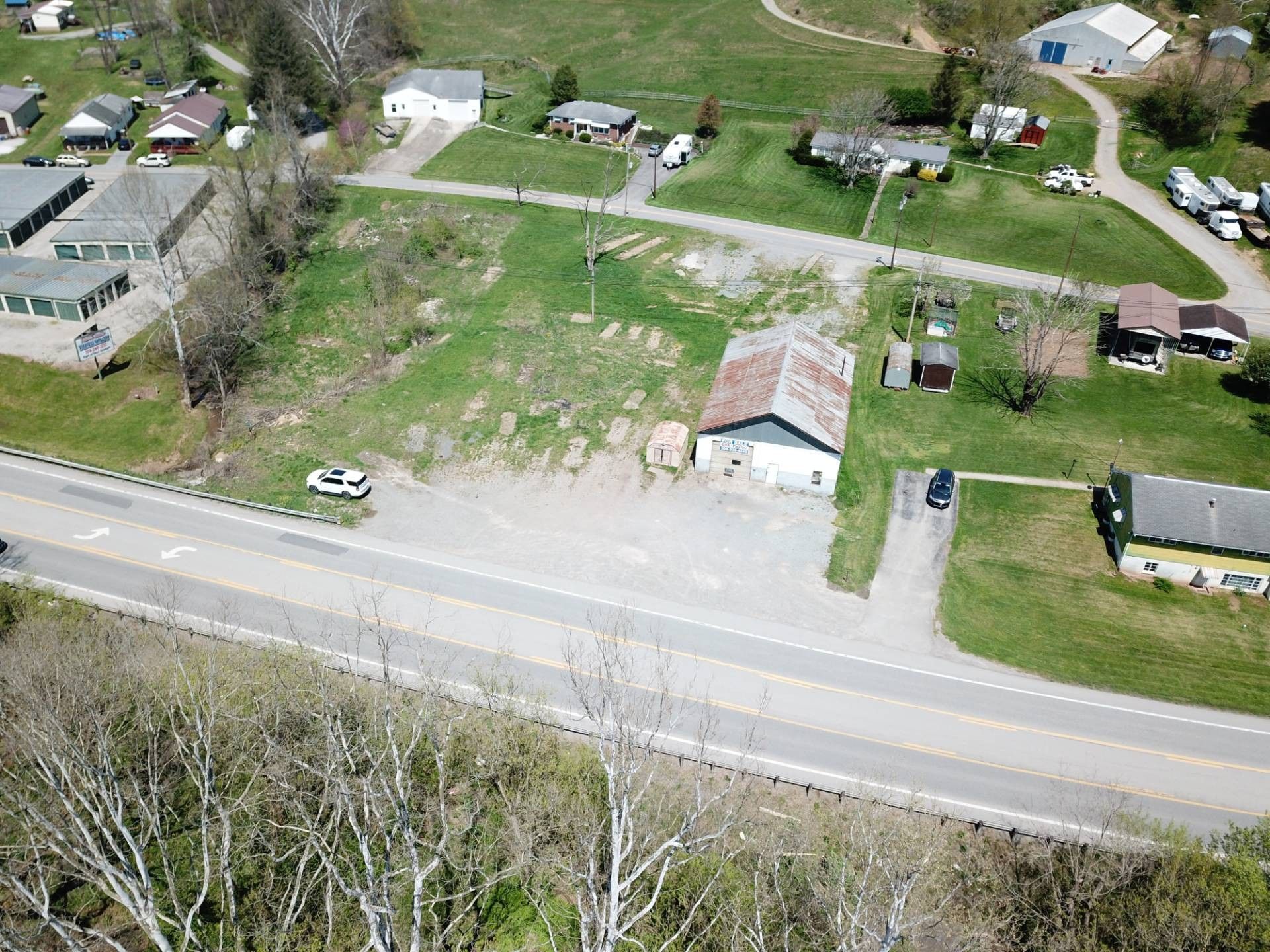 1.5 acres in Lewis County, West Virginia