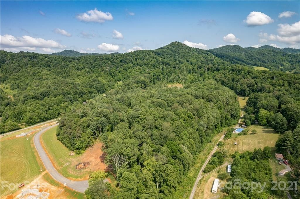 6.53 acres in Madison County, North Carolina
