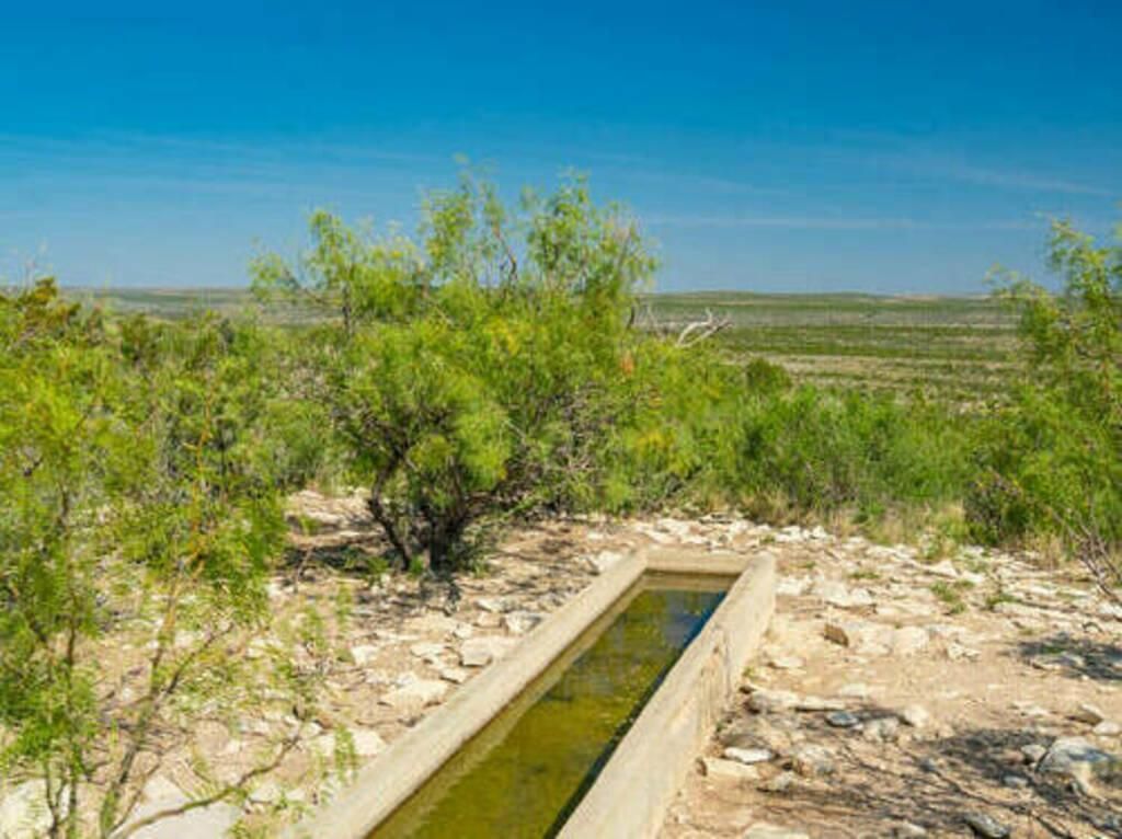 1,011.39 acres in Val Verde County, Texas