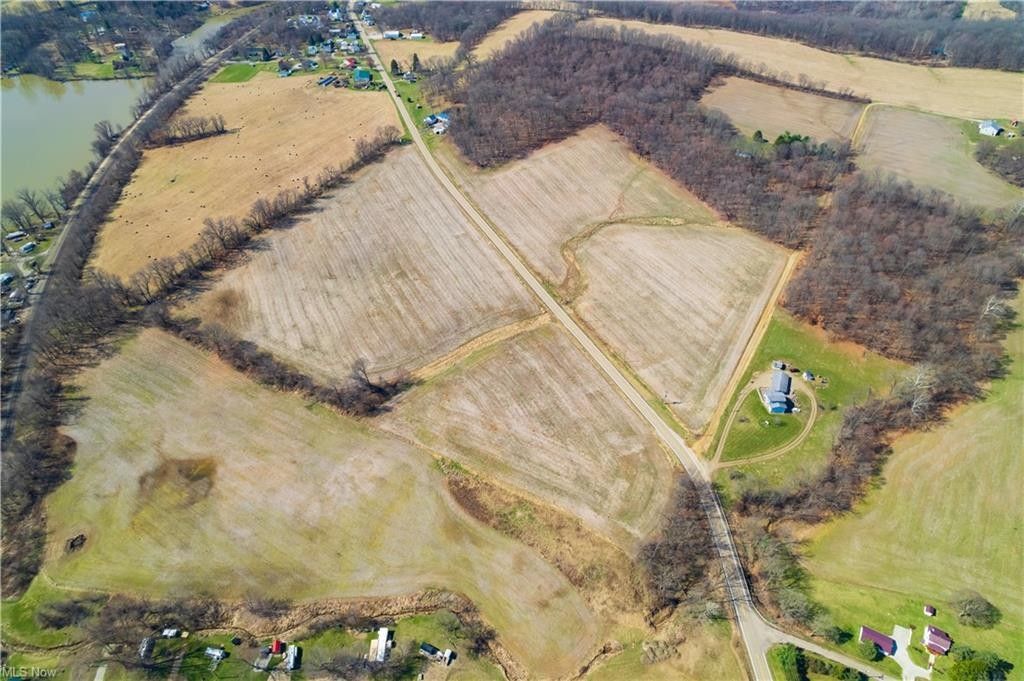 5 acres in Holmes County, Ohio