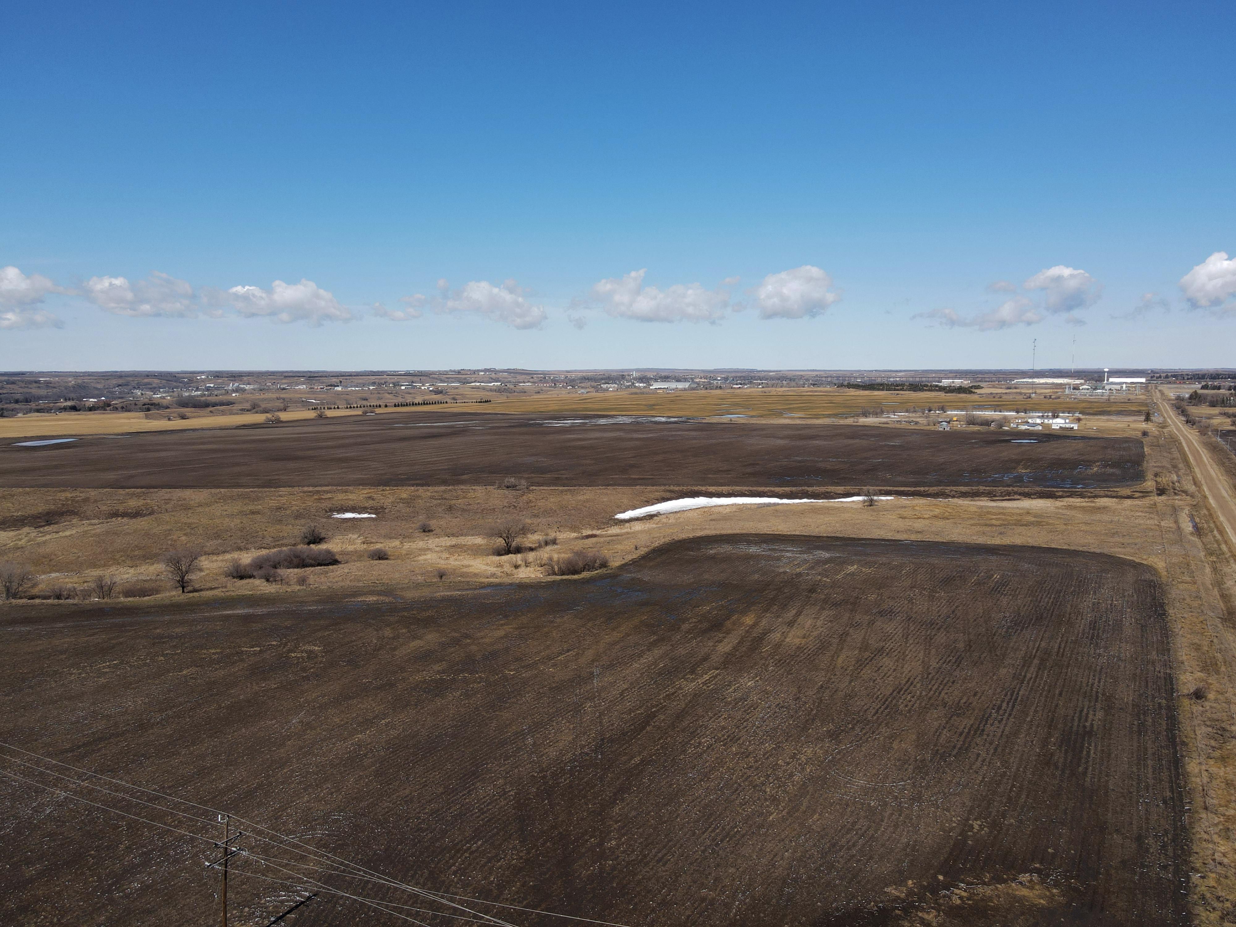 158 acres in Barnes County, North Dakota