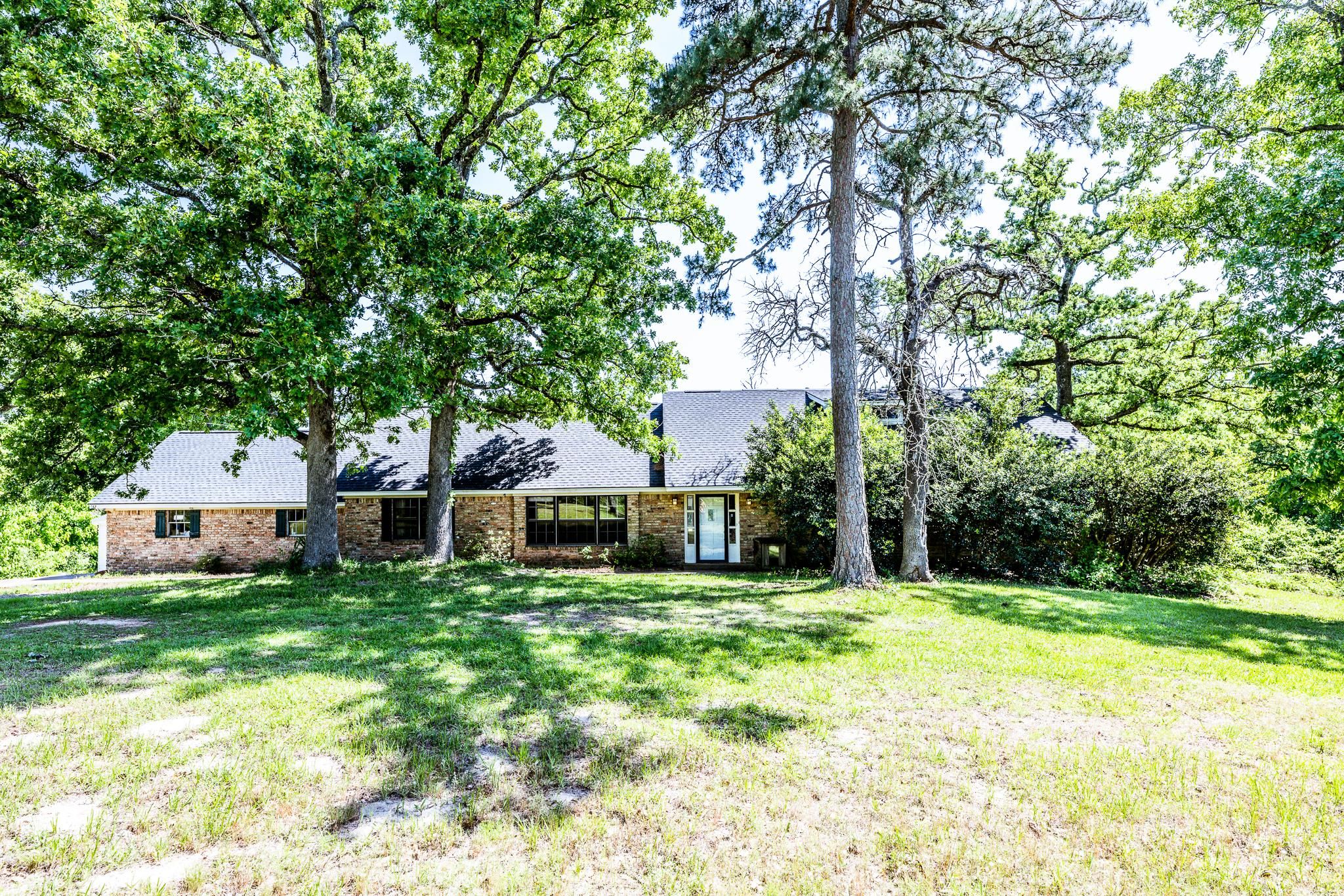 2.5 acres in Houston County, Texas