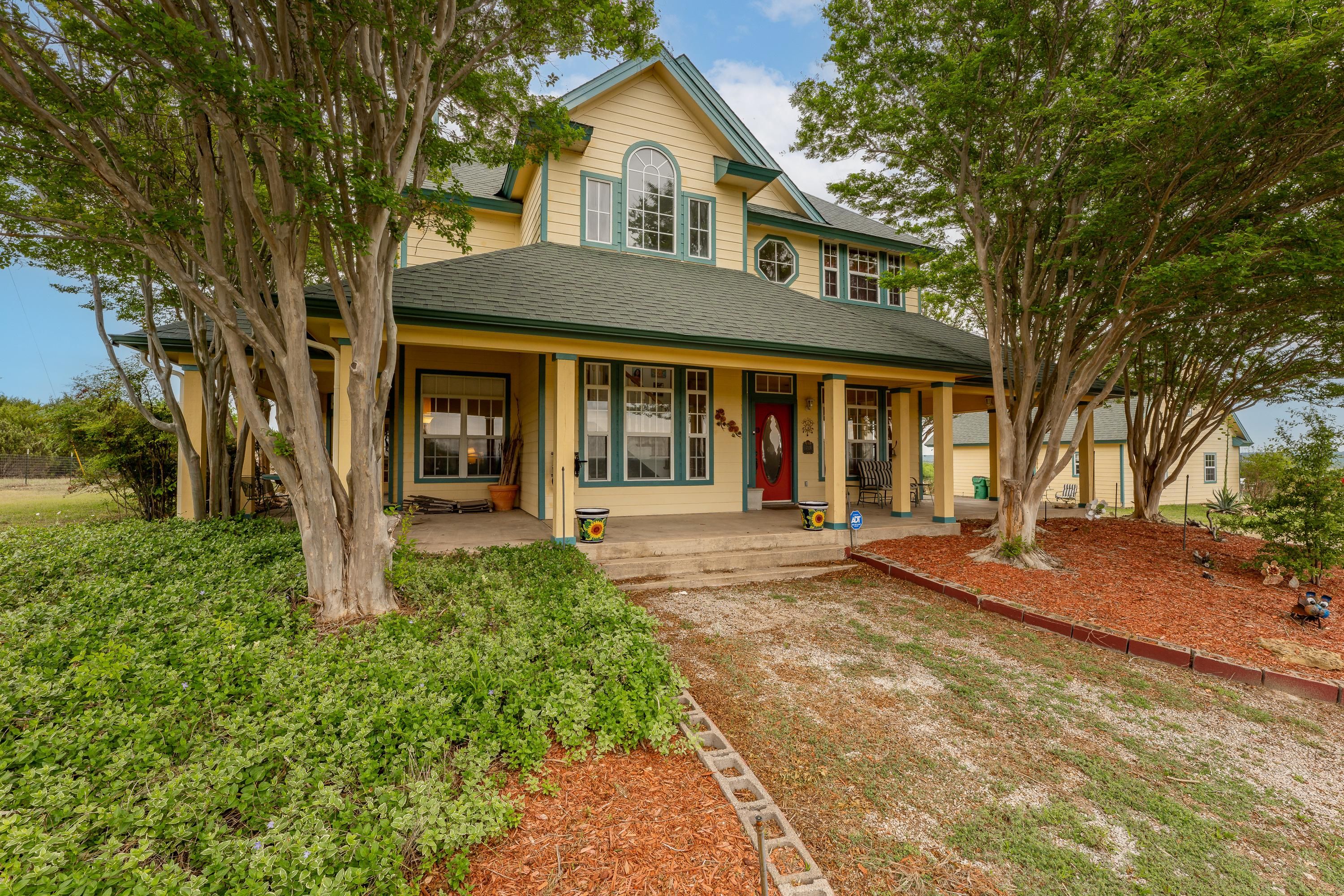 2 acres in Johnson County, Texas