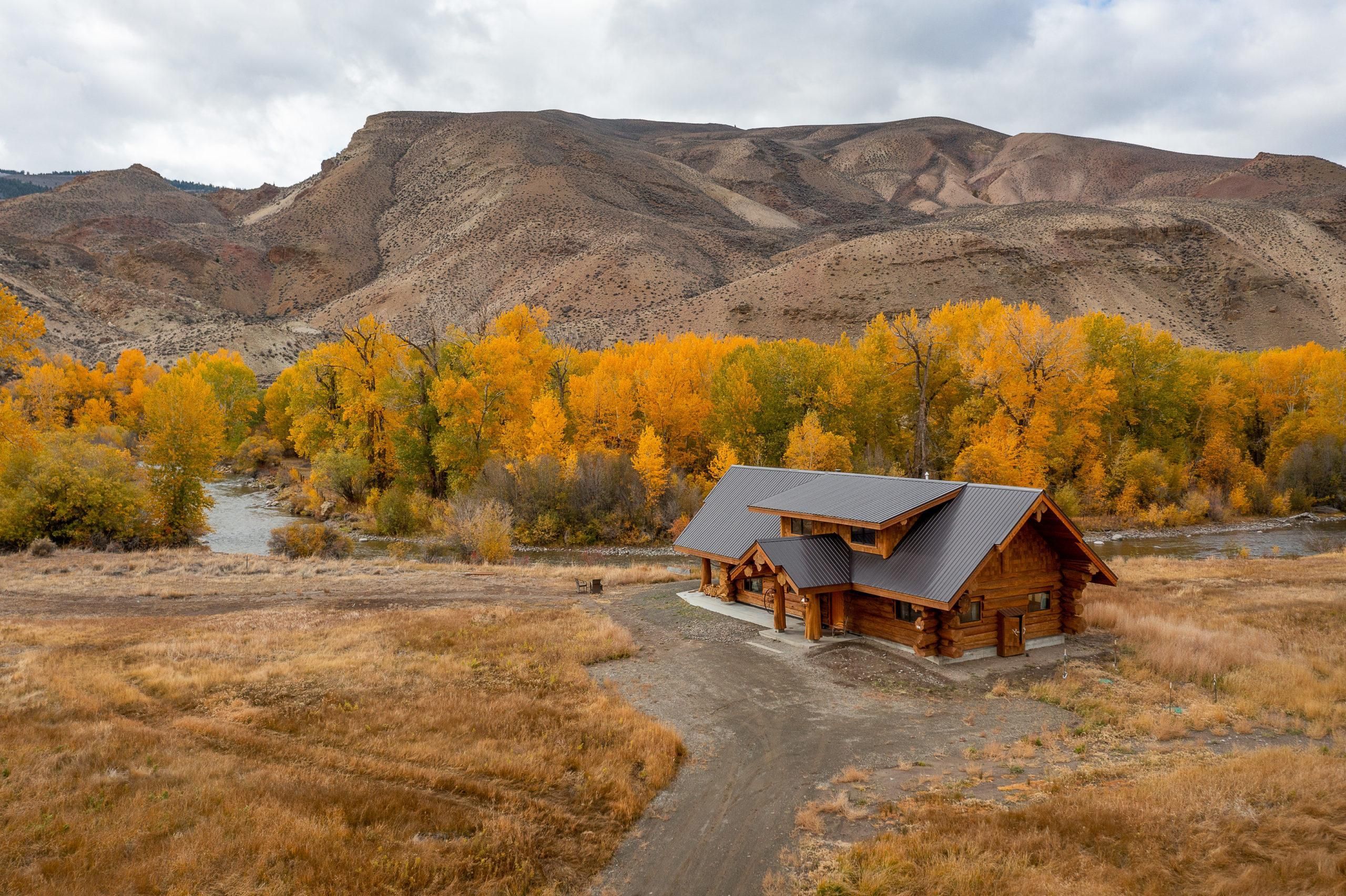 5 acres in Custer County, Idaho