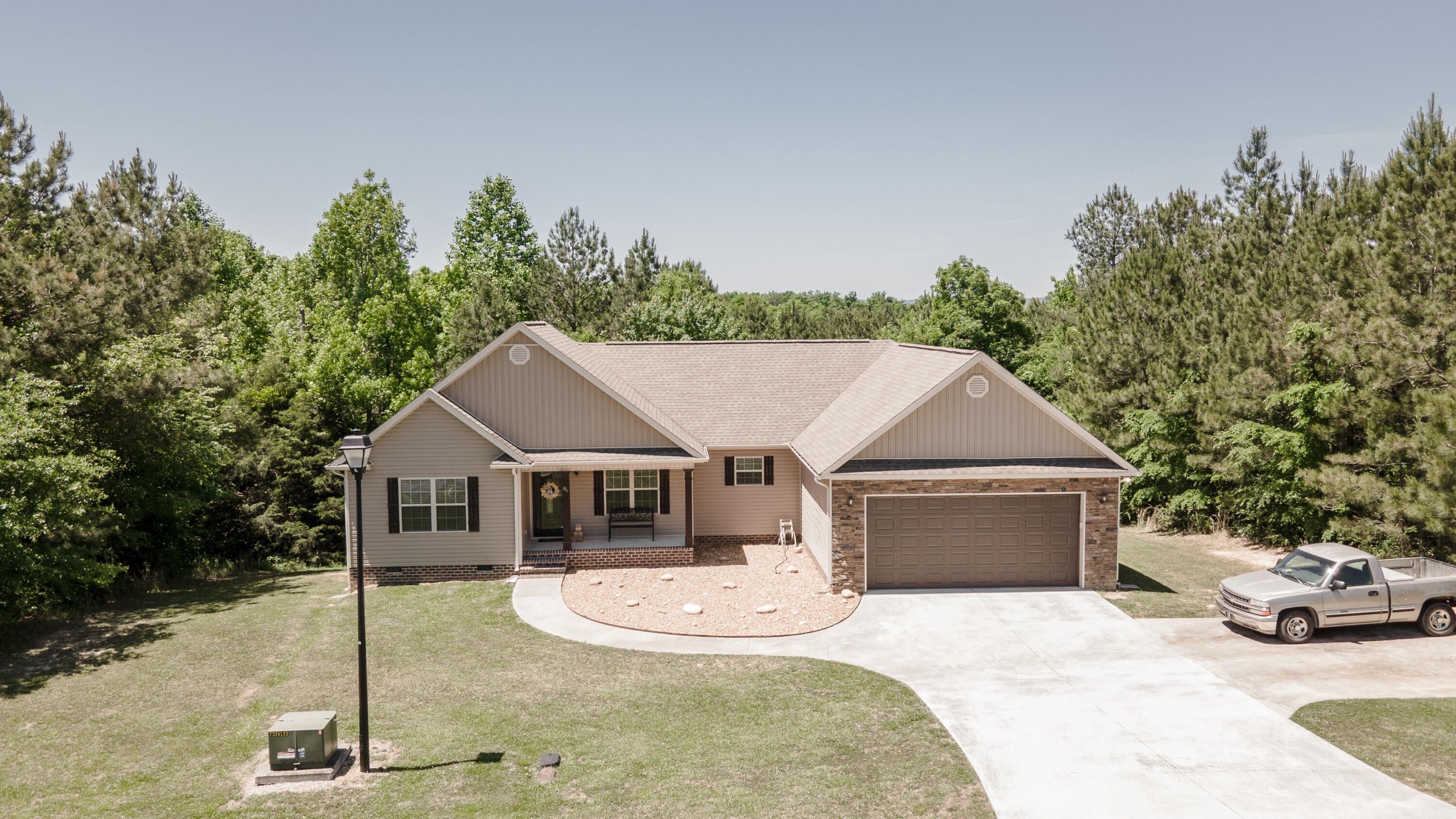 0.8 acres in Murray County,