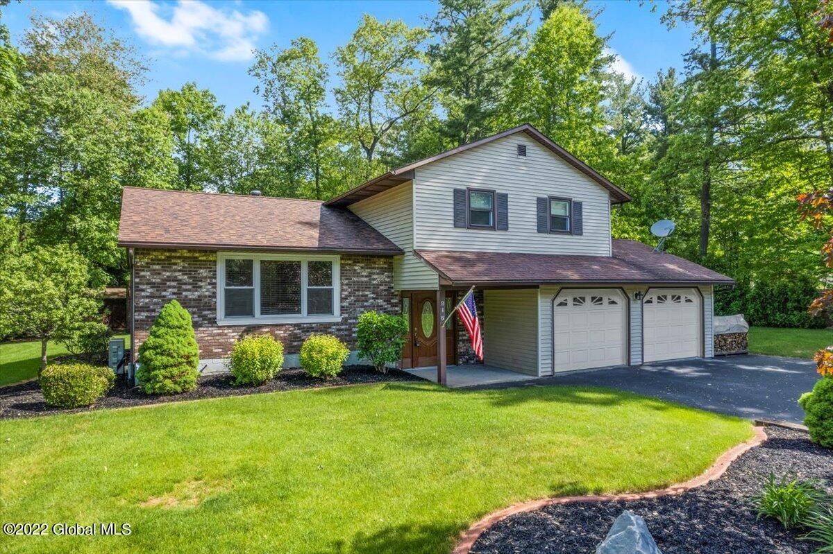 0.55 acres in Saratoga County, New York