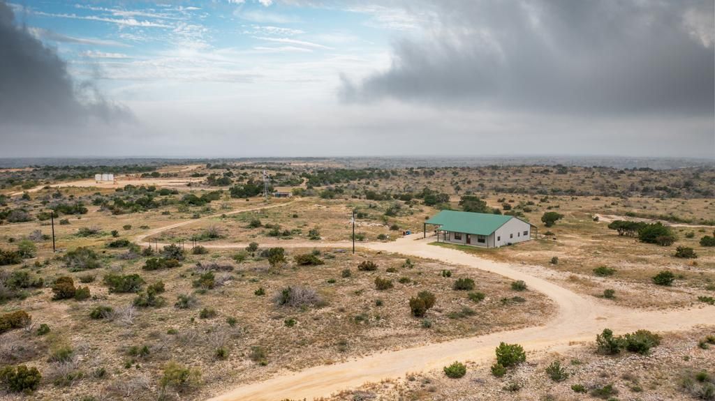 2,761 acres in Crockett County, Texas